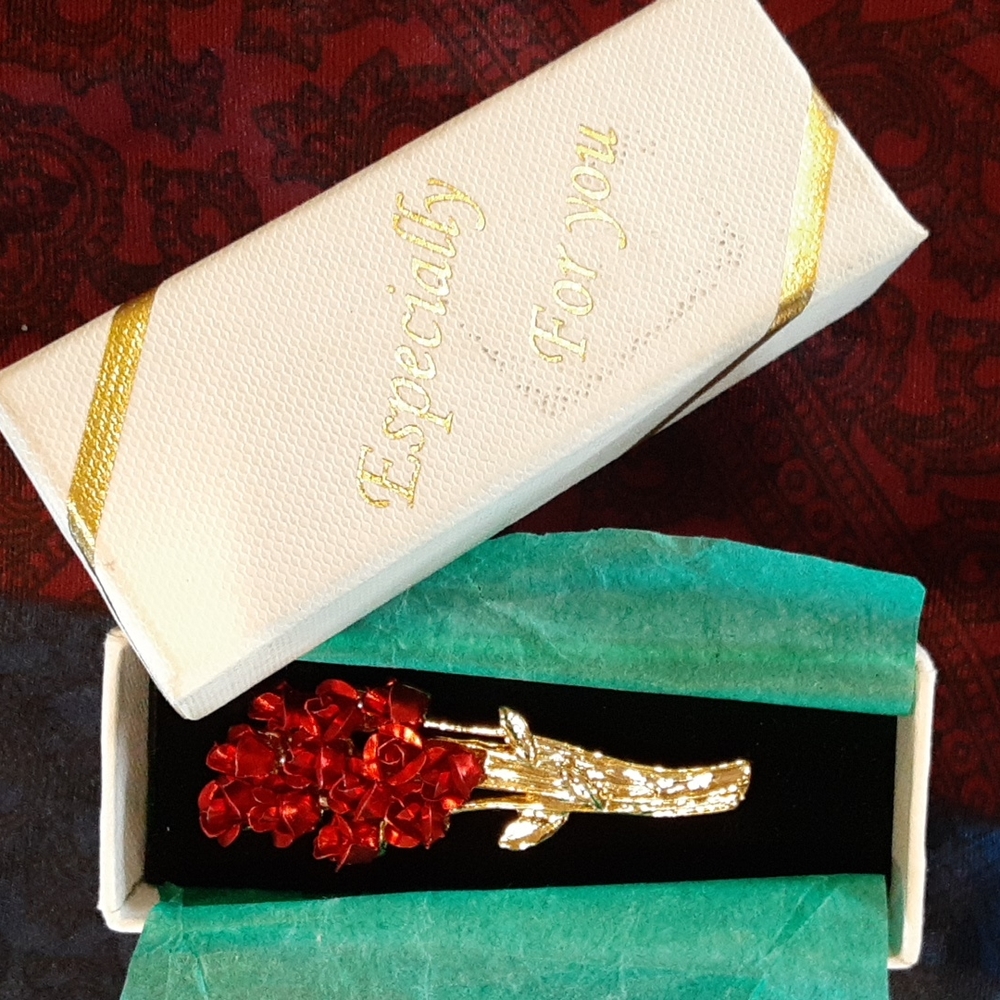 Vintage Rose Bouquet Brooch 1980s Valentine